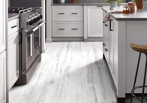 Paramount vinyl flooring | Floors Plus, Inc